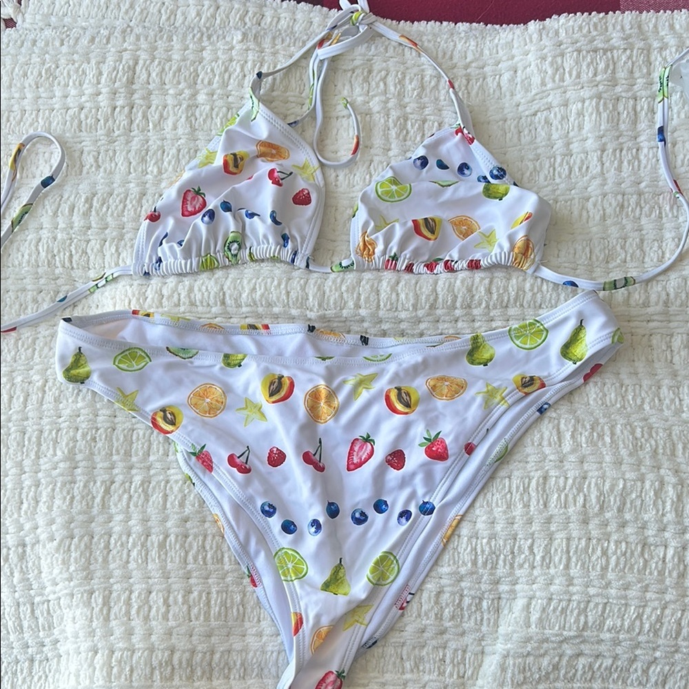 PrettyLittleThing White Fruit Print Bikini